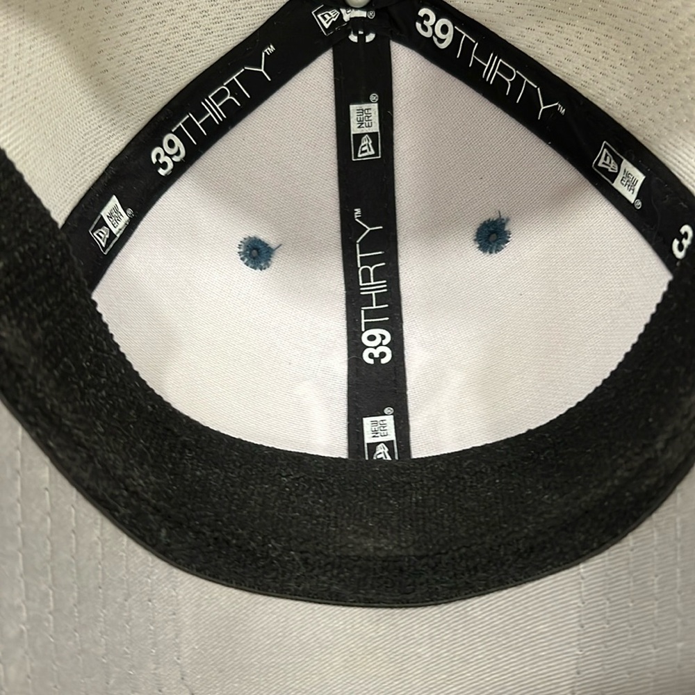New Era NY Yankees 39THIRTY Stretch Fit Baseball Cap Size Small-Medium - Picture 10 of 10